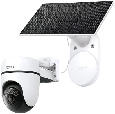 Vista de la cámara de seguridad exterior Tapo C610 KIT con panel solar ajustable.